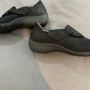 Mephisto Women's 9.5 Air Jet Luce Black Nubuck Walking Shoes